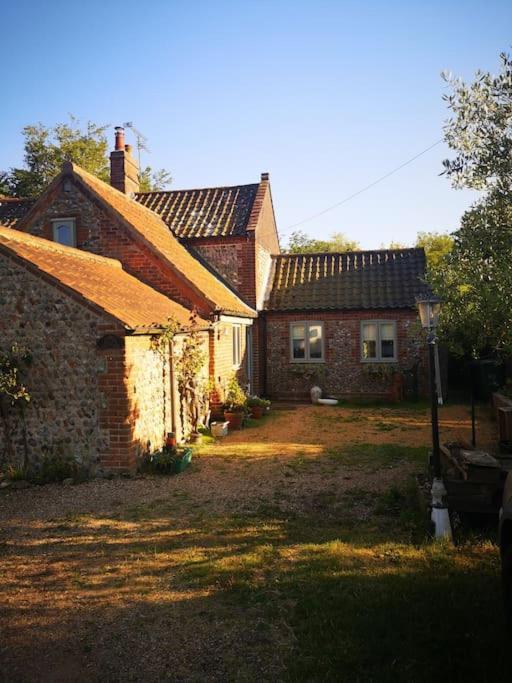Heath Cottage Lower Southrepps North Norfolk Cromer Exterior photo